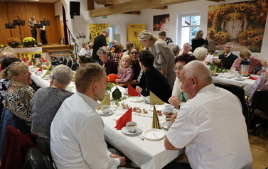 945A4303